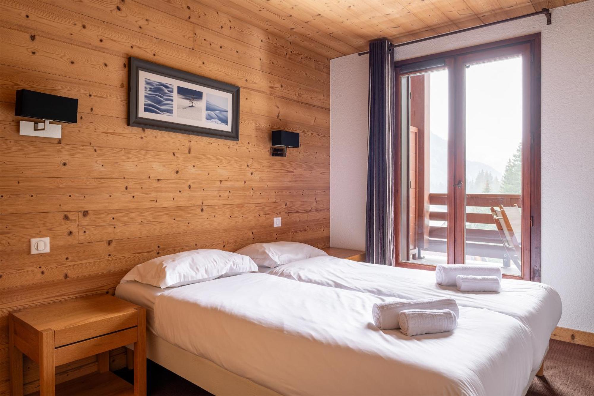 Dormio Resort Les Portes Du Mont Blanc Vallorcine Room photo